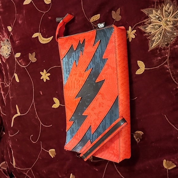 CIRCUS BY SAM EDELMAN Lightning Bolt Faux Reptile Clutch Wristlet NWOT! - Picture 2 of 9